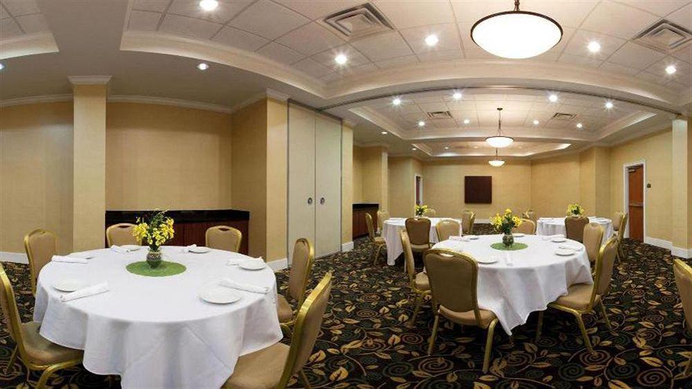Holiday Inn Brunswick I-95 Extérieur photo